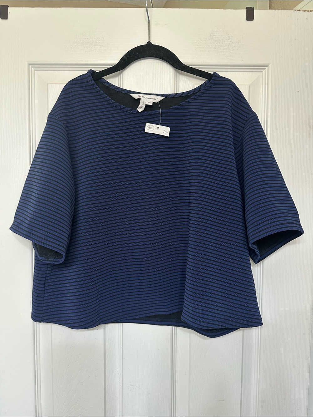 BCB Generation Crop top Pullover Short Sleeve Striped Blue Women's Size M L